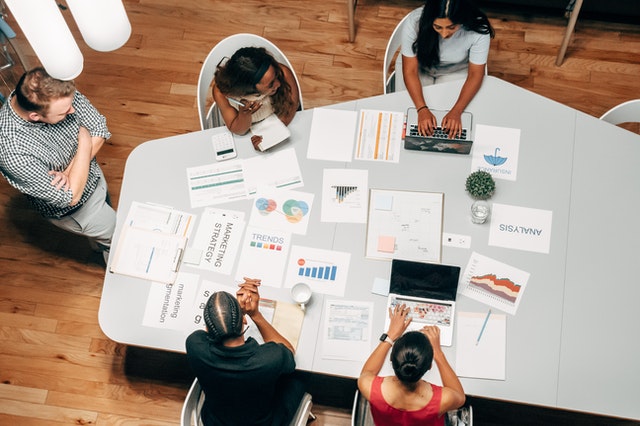 How to Start a Social Media Marketing Agency Without Any Money