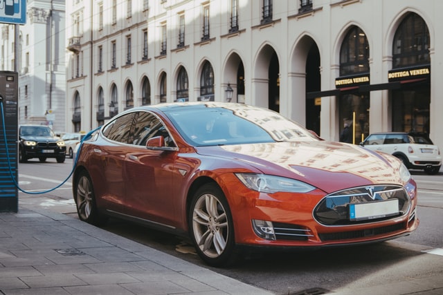 Tesla introduced an idle fee to discourage Supercharger hogs